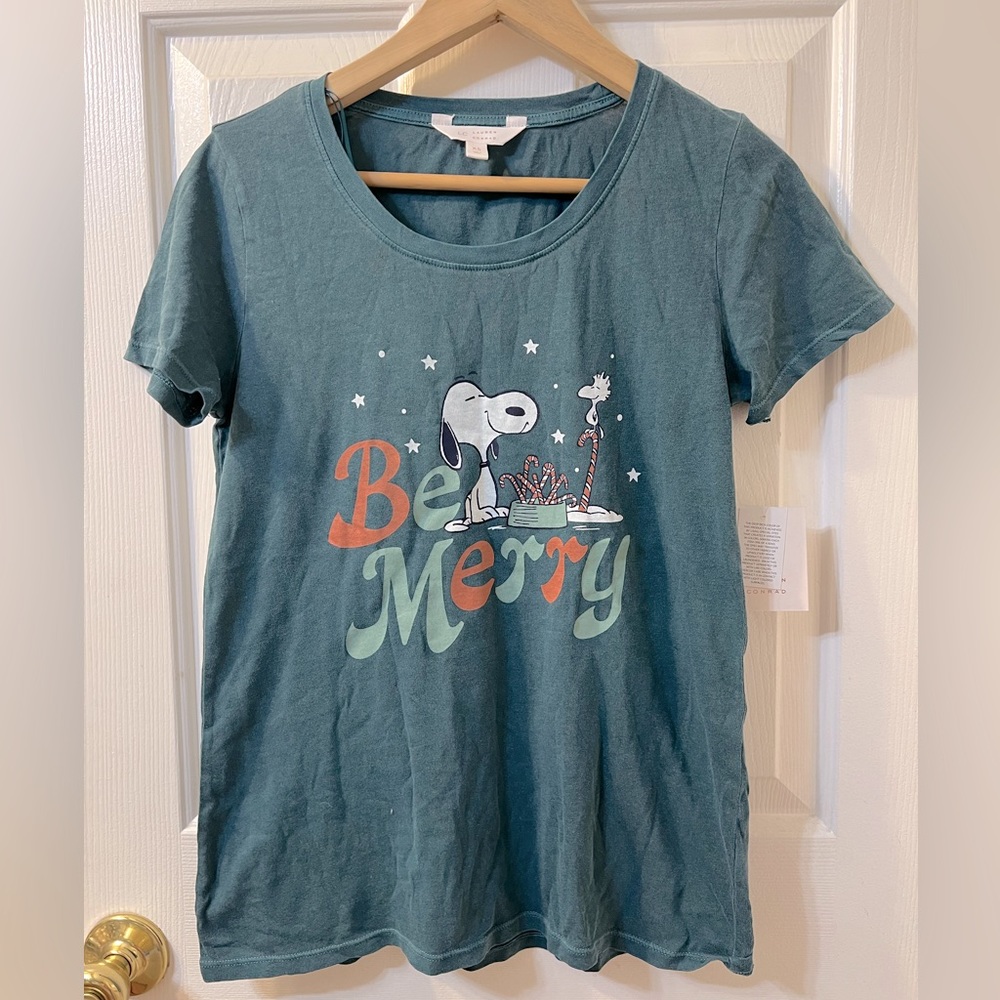 Snoopy Be Merry Christmas T Shirt Size XS